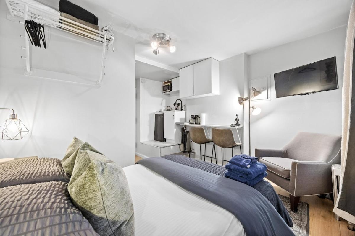 Elevate Apartment At Times Square - Cozy Studio In Times Square And Nearby Restaurants New York Kültér fotó